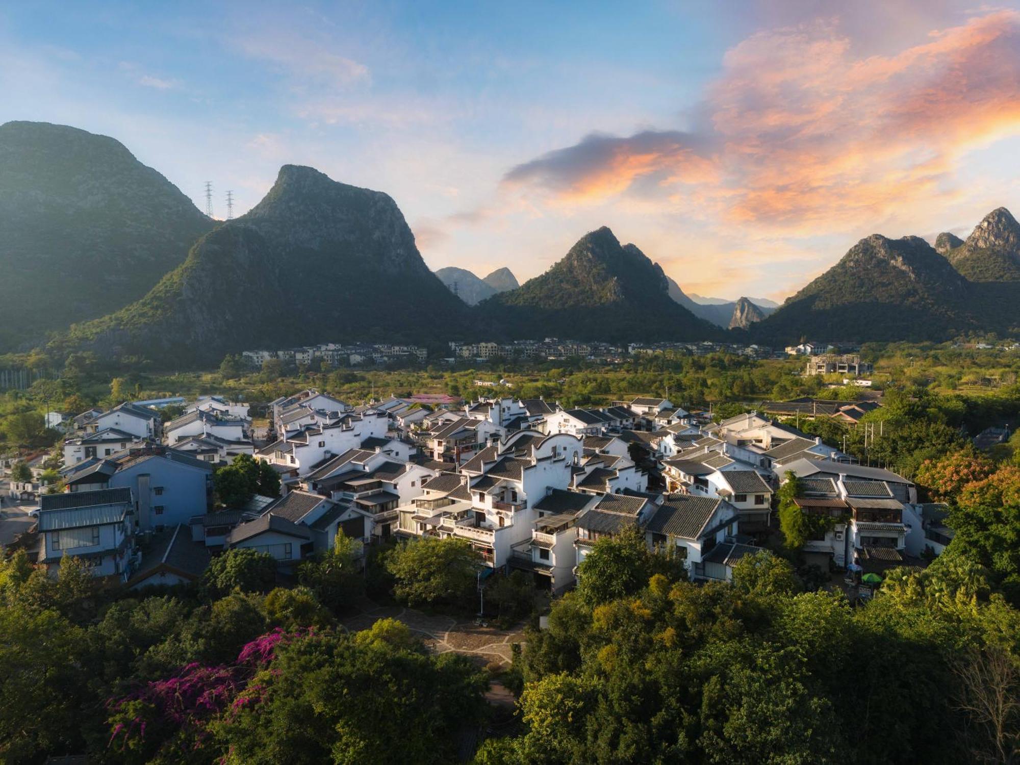 Guilin Village Creek Inn-Free Private Car Pick Up Station Stay 3 Nights Экстерьер фото